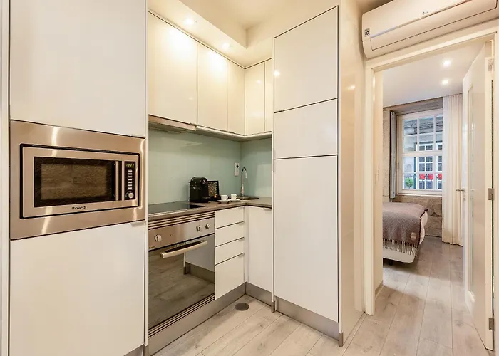 Beautiful Near Centre *