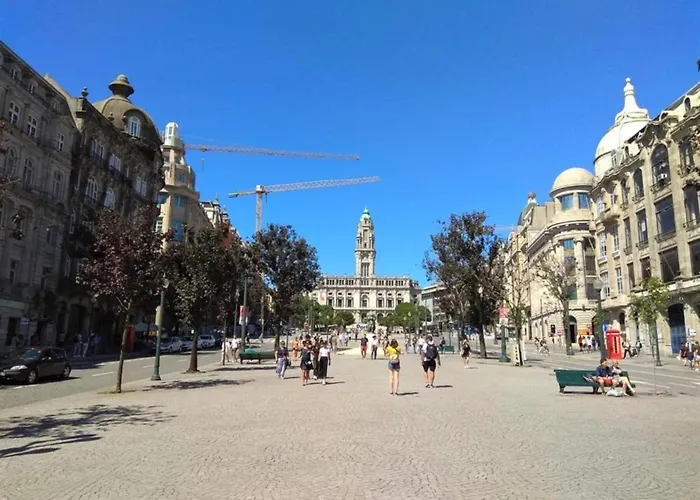 Beautiful Near Centre Διαμέρισμα *